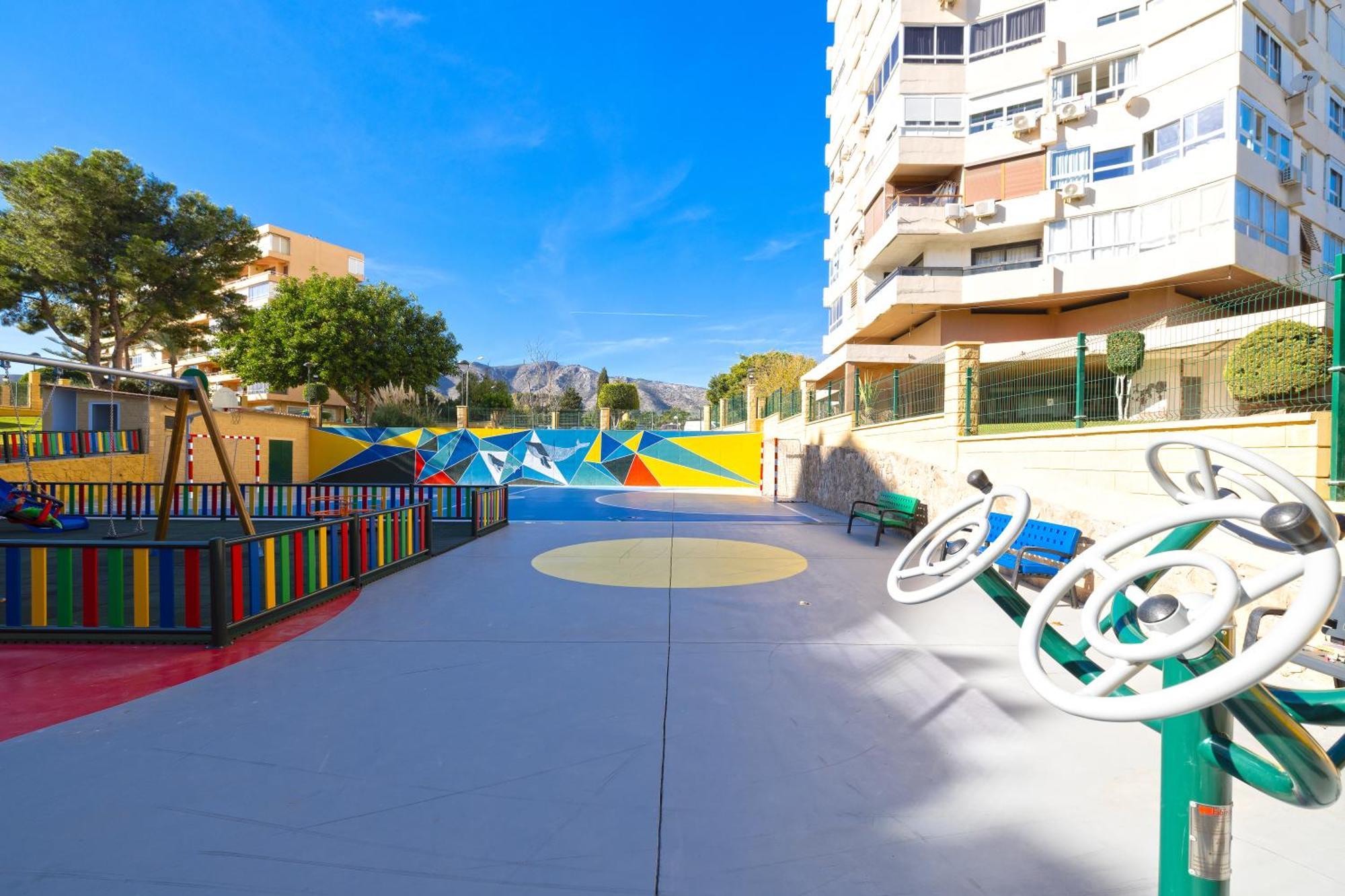 Sun Apartments ตอร์เรโมลิโนส ภายนอก รูปภาพ