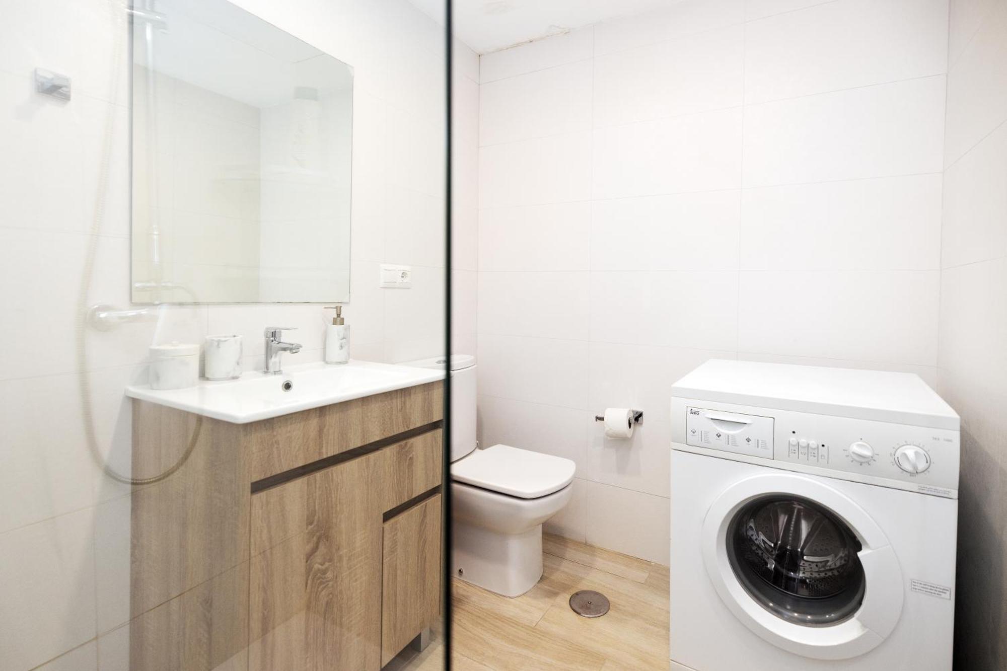 Sun Apartments ตอร์เรโมลิโนส ภายนอก รูปภาพ