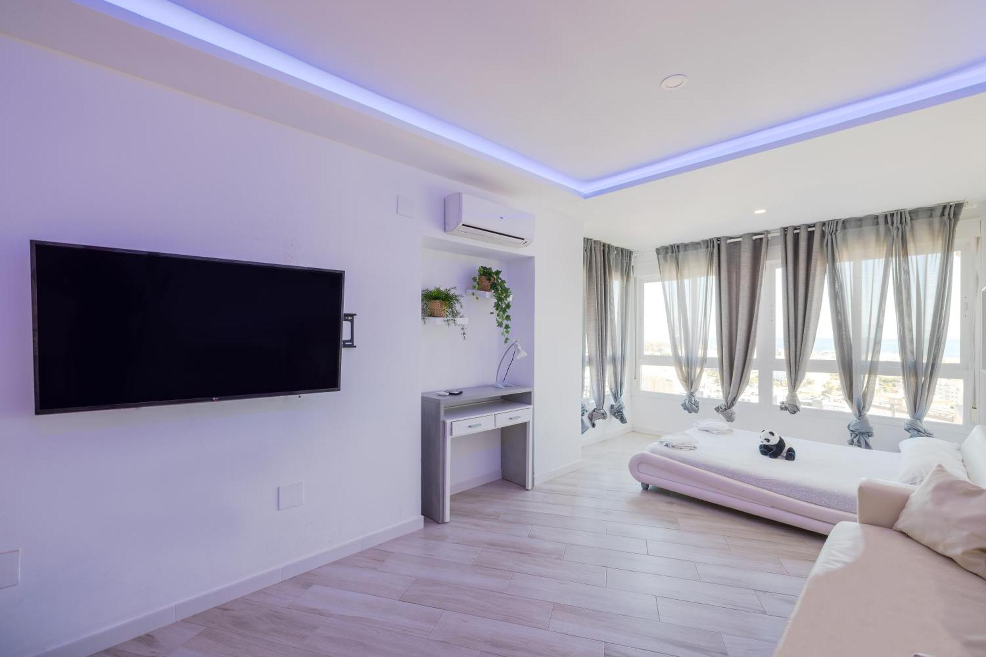 Sun Apartments ตอร์เรโมลิโนส ภายนอก รูปภาพ