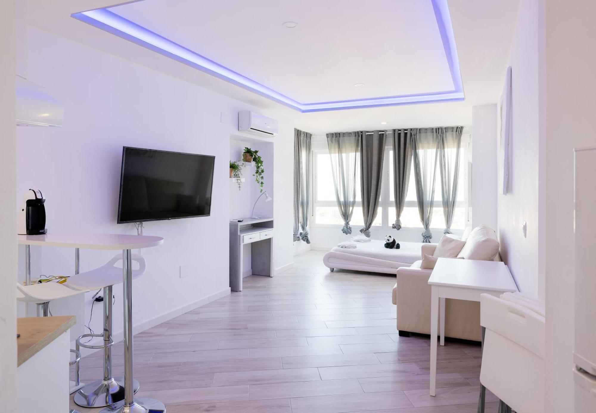 Sun Apartments ตอร์เรโมลิโนส ภายนอก รูปภาพ